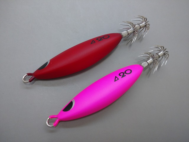 NAKED・デルタ ソリッドピンク、ソリッド・レッド